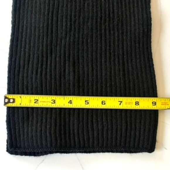 😊PINK Loose Knit Scarf Victoria's Secret Solid Charcoal Neck Wrap Logo Tag - Picture 6 of 9